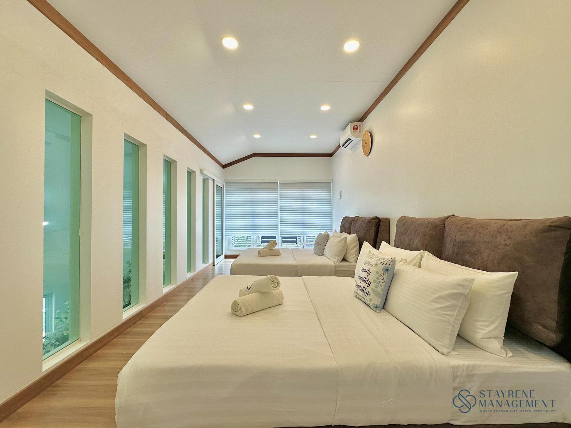 Rumah liburan Mount Austin Landed 16pax Karaoke Jacuzzi Bbq By Stayrene Johor Bahru